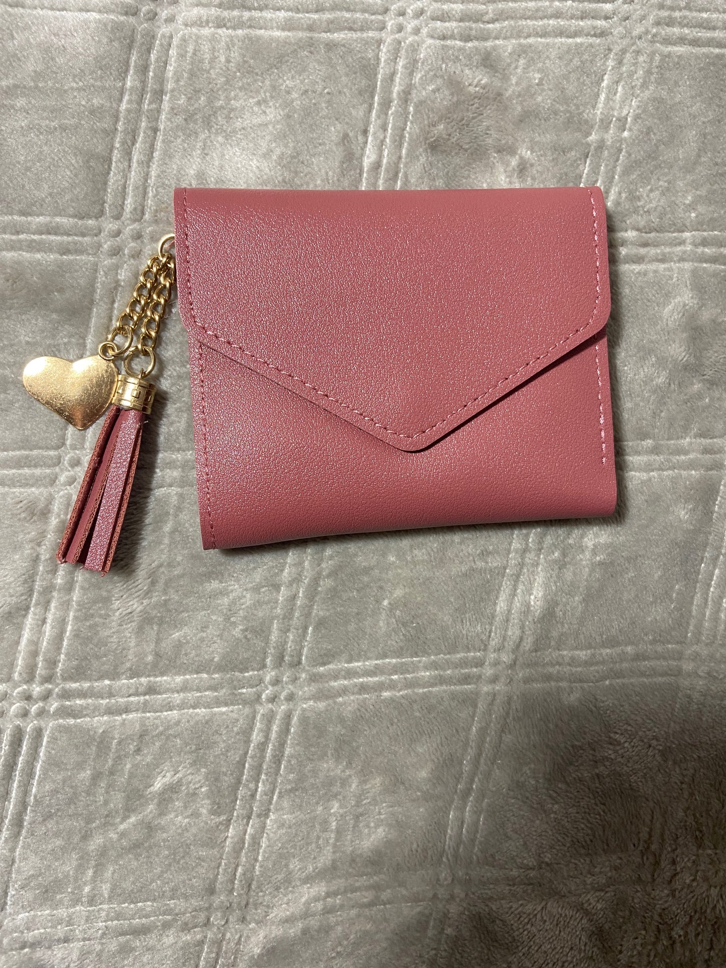 (E) Wristlet Wallets